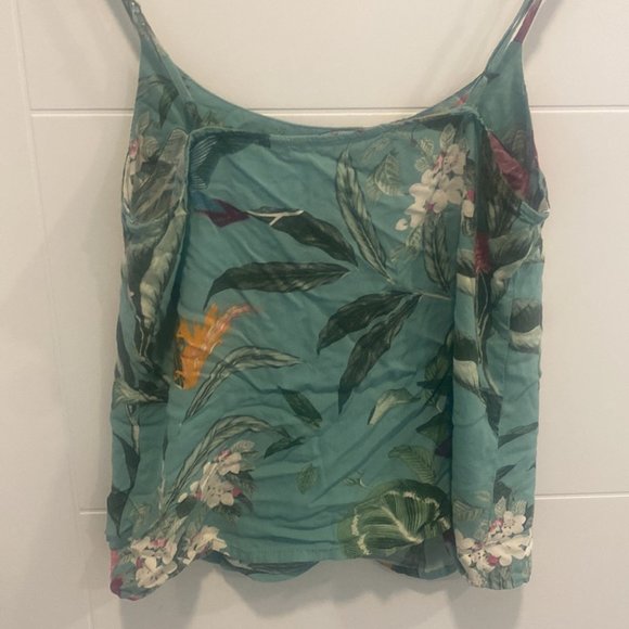 Vero Moda tank top size medium - Picture 7 of 7